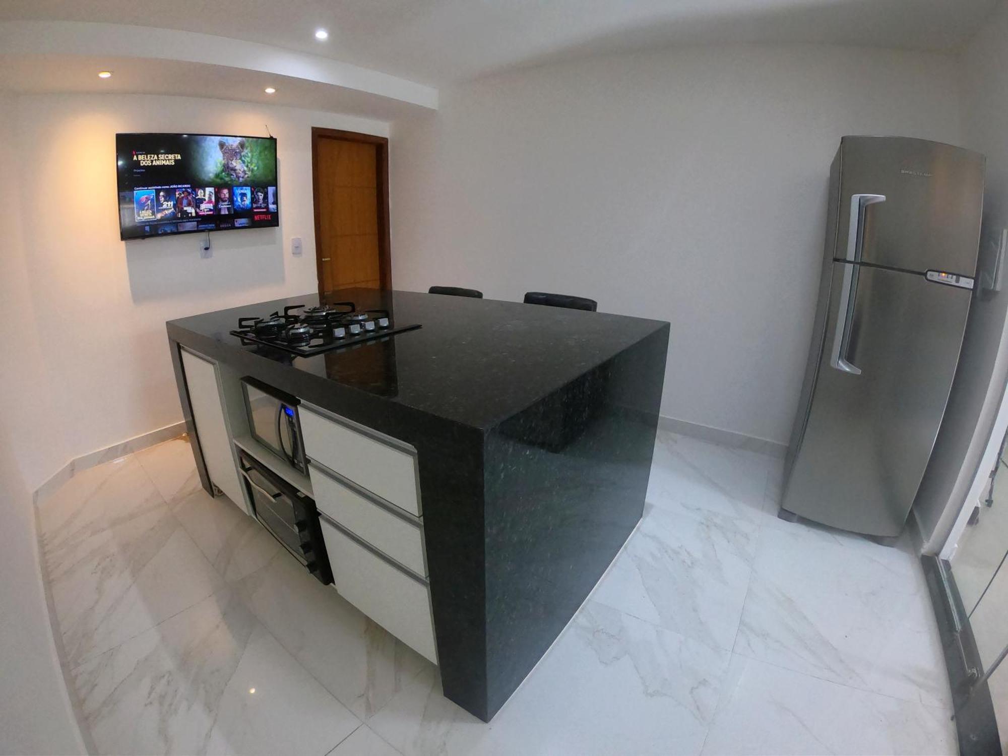 Th 101 - Flat Com Banheira De Hidromassagem Appartement Governador Valadares Buitenkant foto