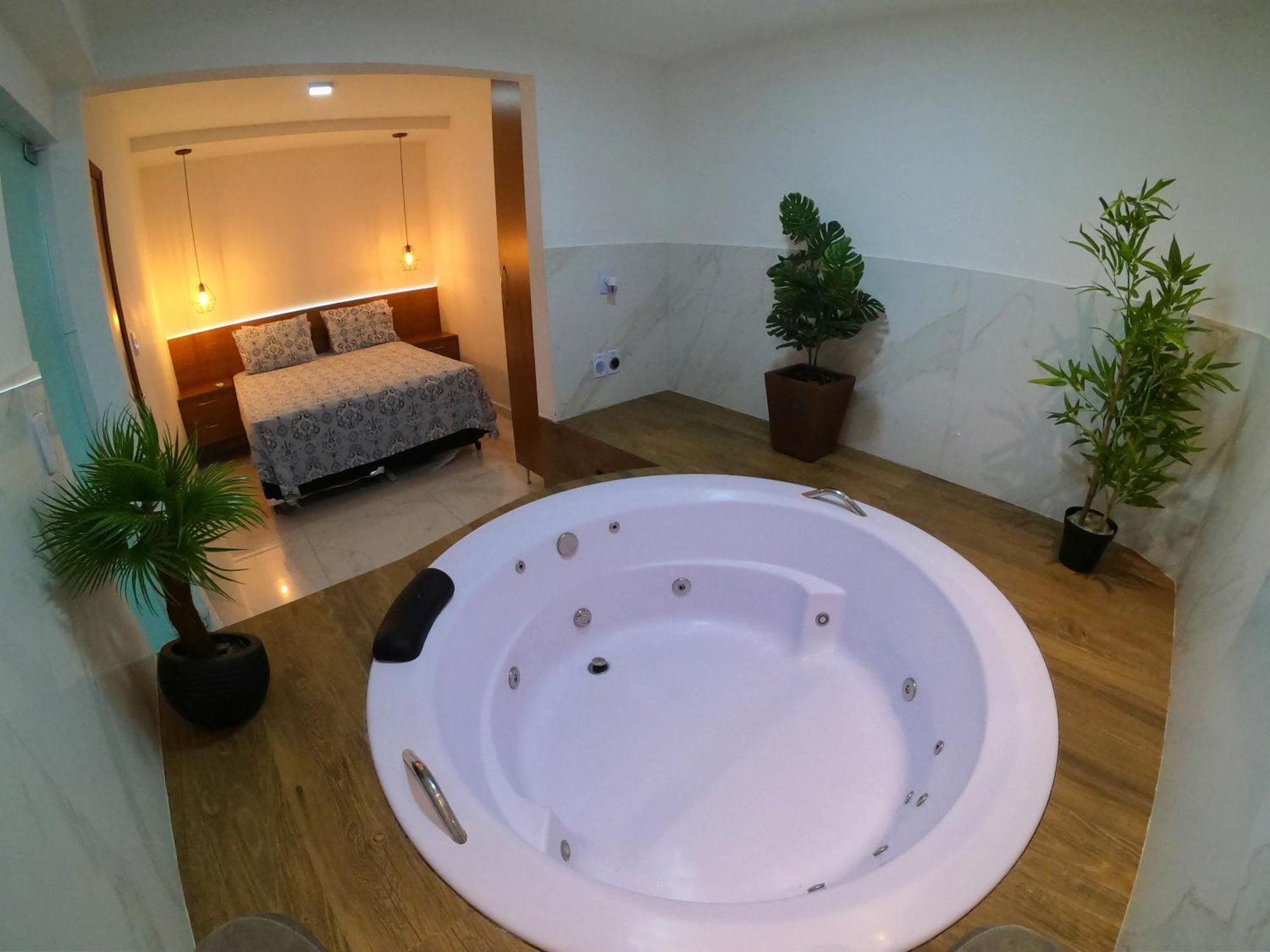 Th 101 - Flat Com Banheira De Hidromassagem Appartement Governador Valadares Buitenkant foto